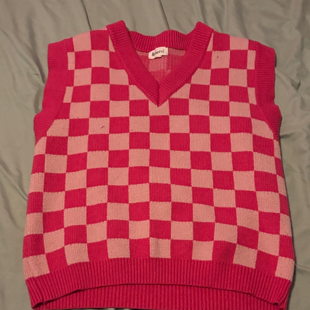 &merci Pink Checkered Sweater Vest